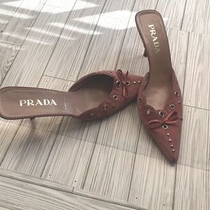 Size 40 Prada pink mule